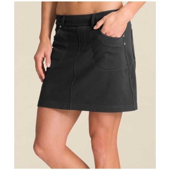 Athleta Bettona Classic Skort Athletic Skirt Pull on Stretchy Black/Gray Size M - Picture 1 of 11